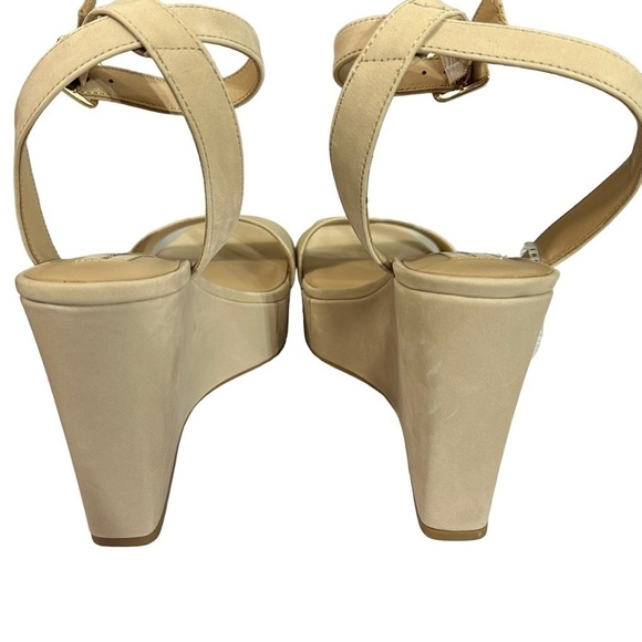 NWOB Nude Antonio Melani Madelle Nubuck Leather Wedge Strappy Sandals - Picture 4 of 12